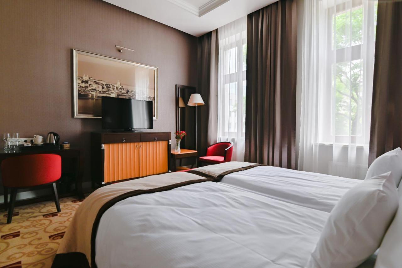 Villa Garden Dyplomat ออลชติน ภายนอก รูปภาพ